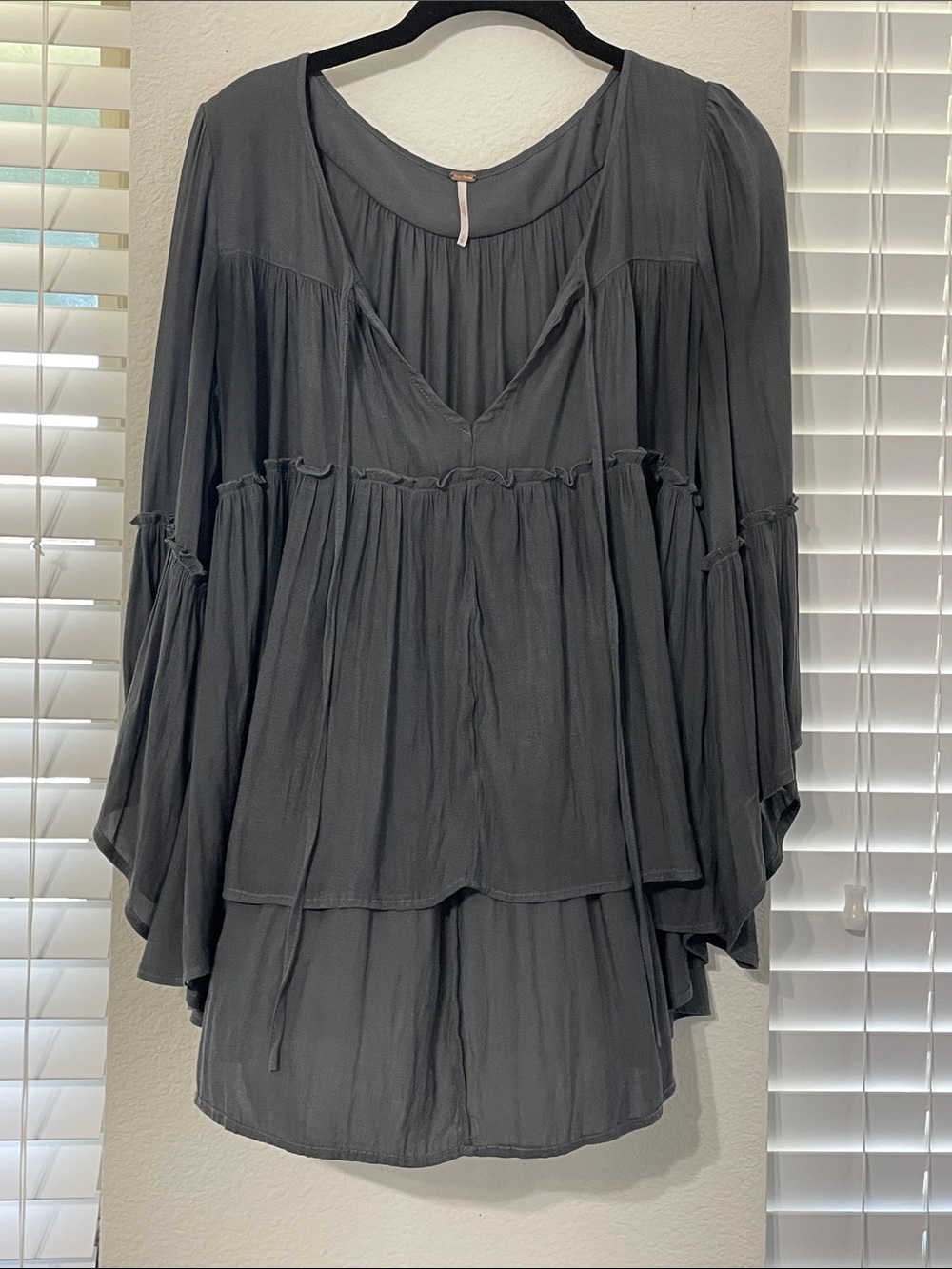 Free People Charcoal Gray Tiered Babydoll Boho Peasant Blouse Tunic Top